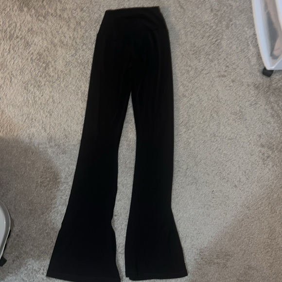 Aerie offline super flare leggings - Picture 4 of 5